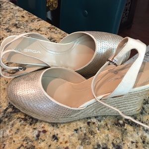 Light gold, sequenced, wedge heel